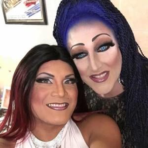 Meet your Posher, Angelica